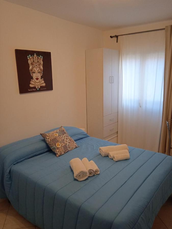 Al Centro Di Tutto Hotel Catania Exterior photo
